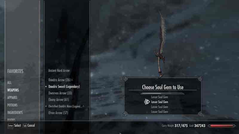Skyrim: Как перезарядить оружие